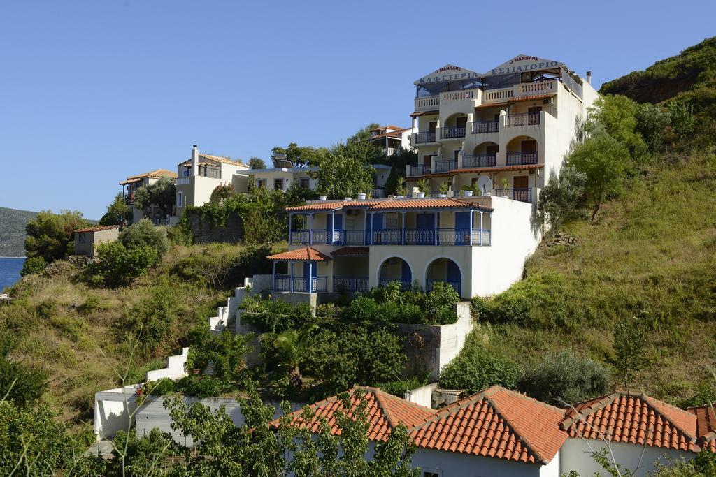Agnanti Hotel Kalamakia Buitenkant foto