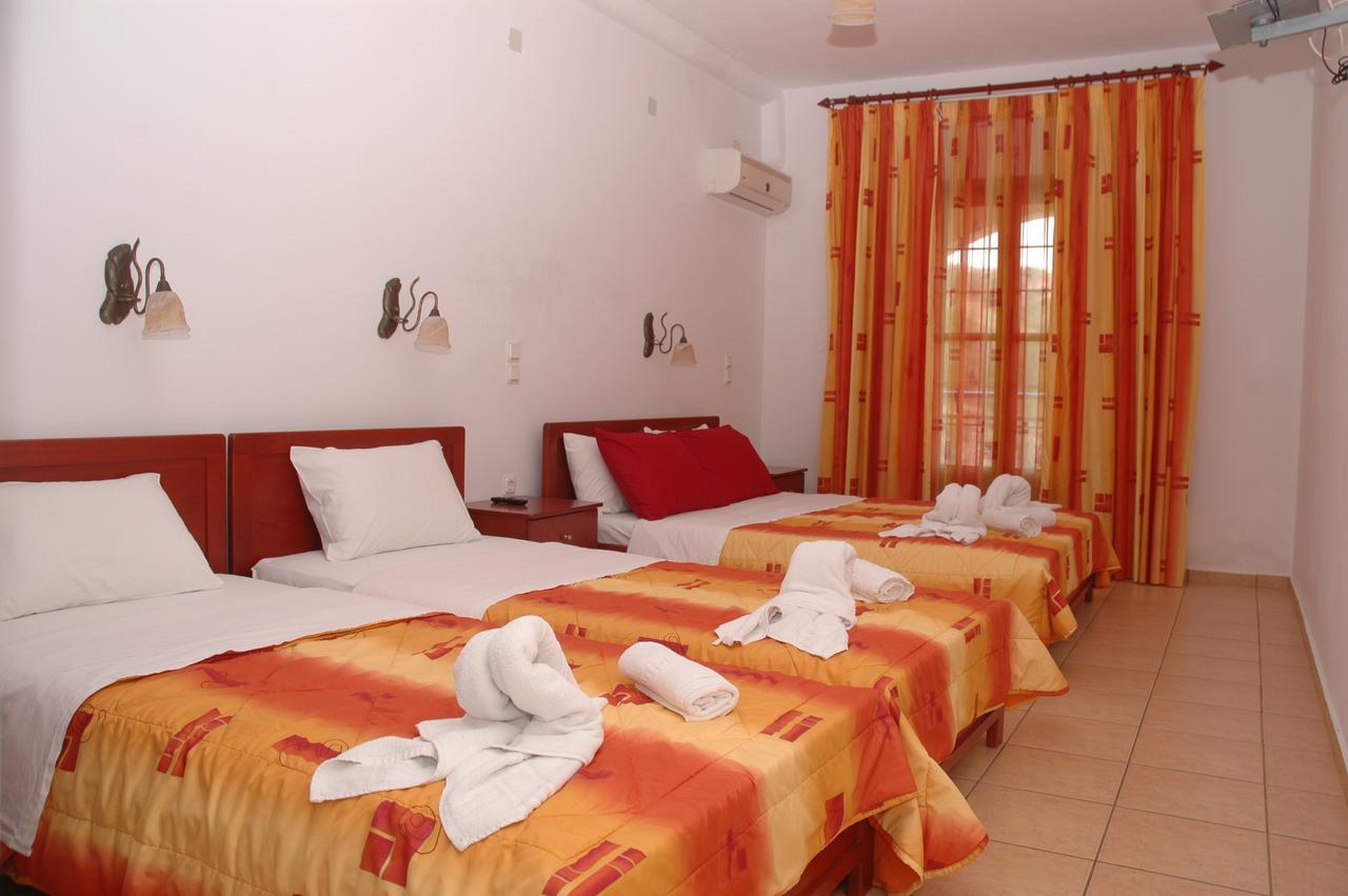 Agnanti Hotel Kalamakia Buitenkant foto