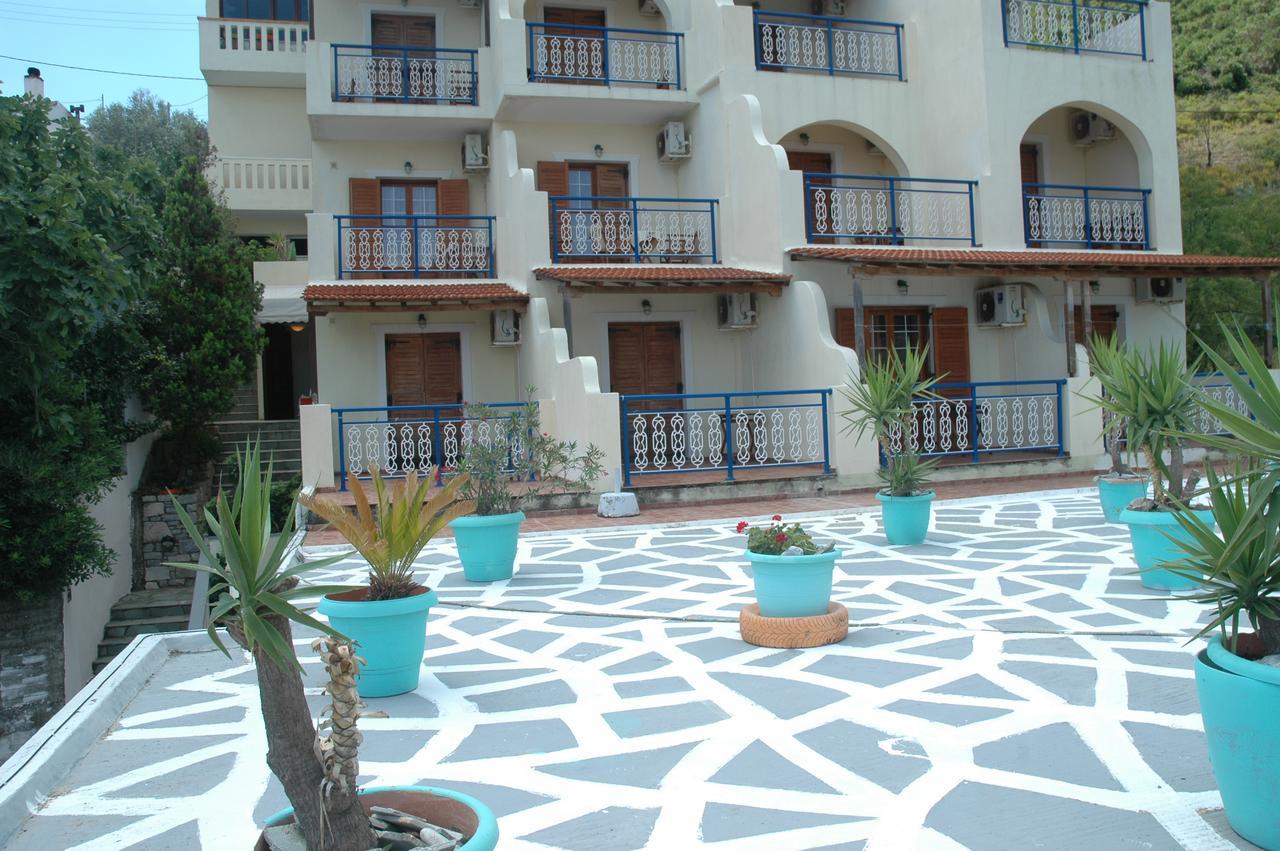 Agnanti Hotel Kalamakia Buitenkant foto