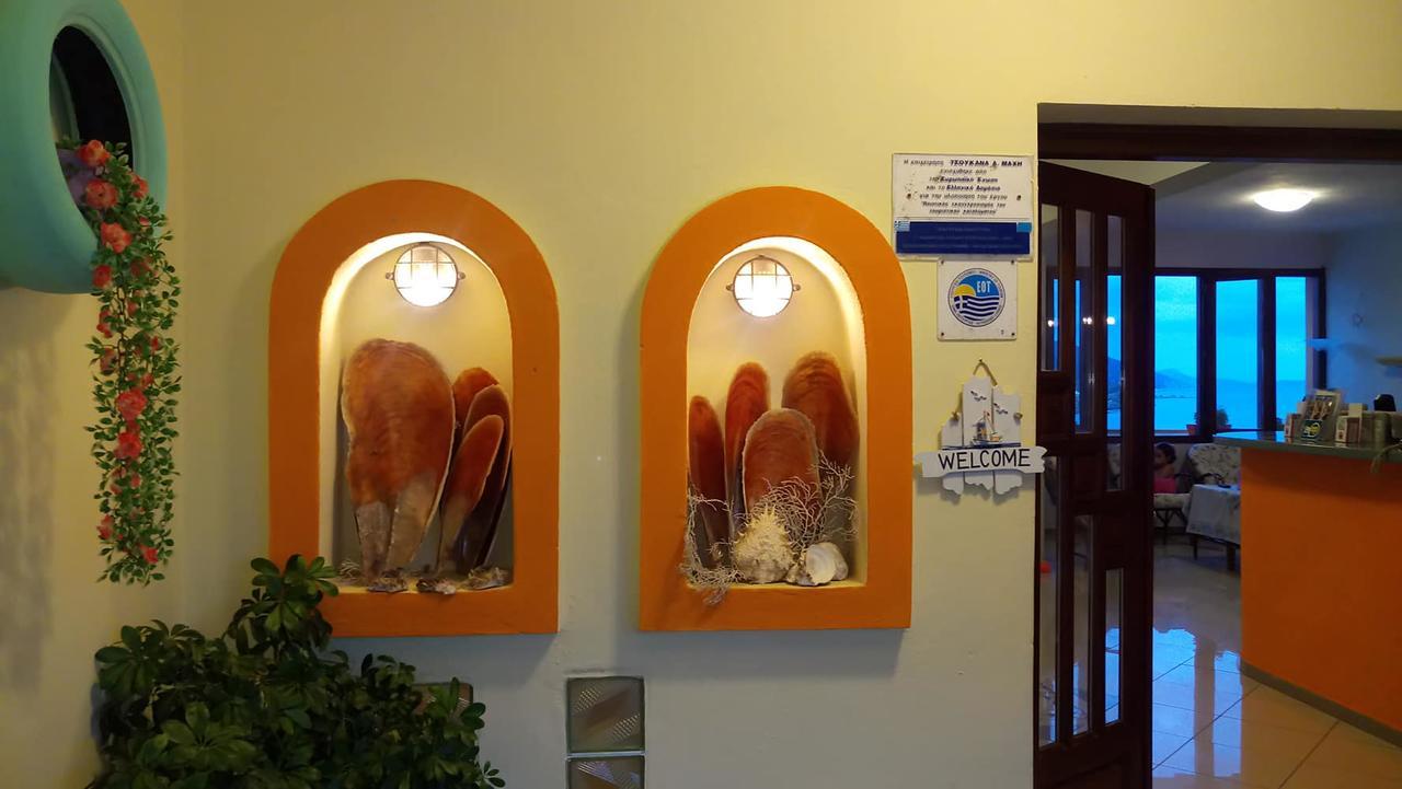 Agnanti Hotel Kalamakia Buitenkant foto